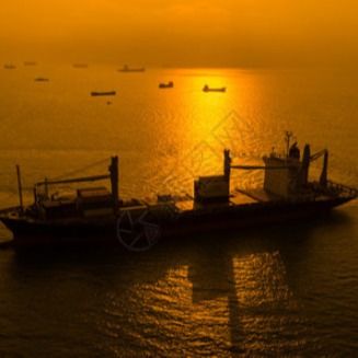 Quy trình giao nhận hàng hóa xuất nhập khẩu Trung Quốc xuất khẩu sang vận chuyển toàn cầu