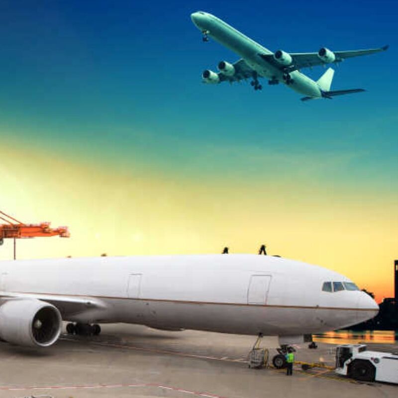 Từ Trung Quốc đến Latvia Argentina Xe ô tô cửa đến cửa Thùng chứa vận chuyển quốc tế